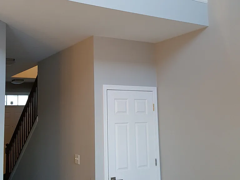558 Gunnison Ct — Photo 7