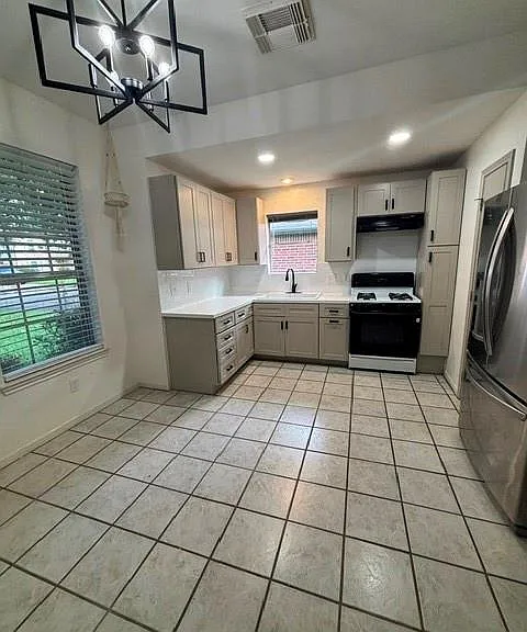 3043 Overland Trl — Photo 6