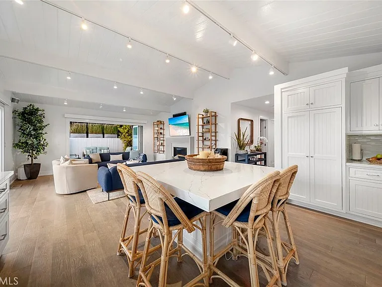 45 Emerald Bay — Photo 35