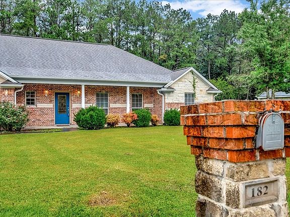 3rd image of 182 Creekwood Dr