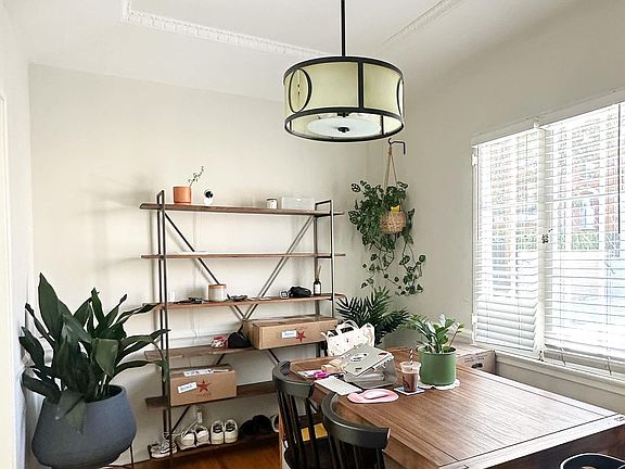 5th image of 315 S Cochran Ave #315