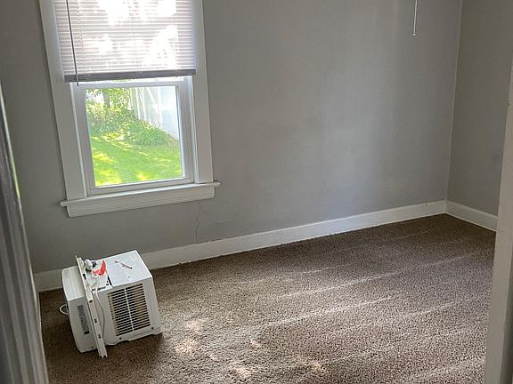 5th image of 1306 Lakeland Ave #2