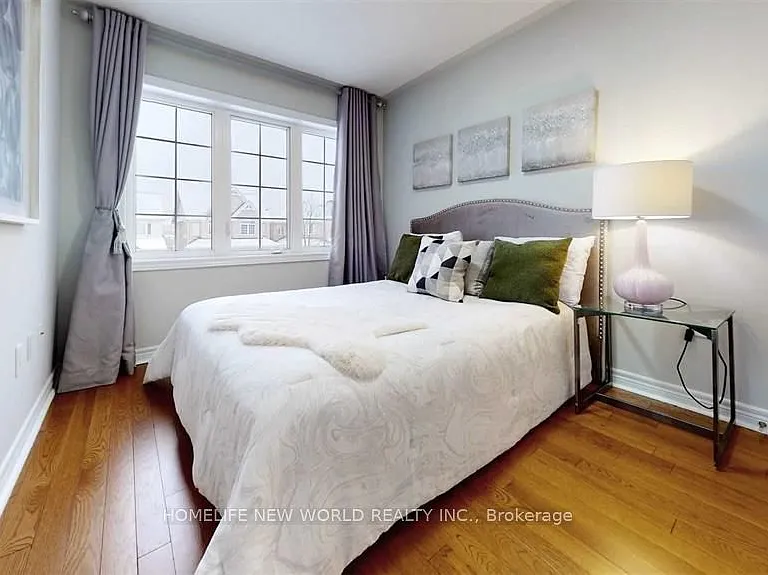 52 Mantle Ave — Photo 26