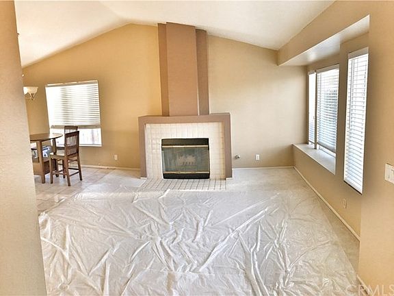 3rd image of 24728 Morningstar Dr