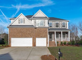 4811 Homeplace Dr, Apex, NC 27539