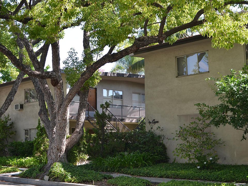 1st image of 600 S Oak Knoll Ave #6