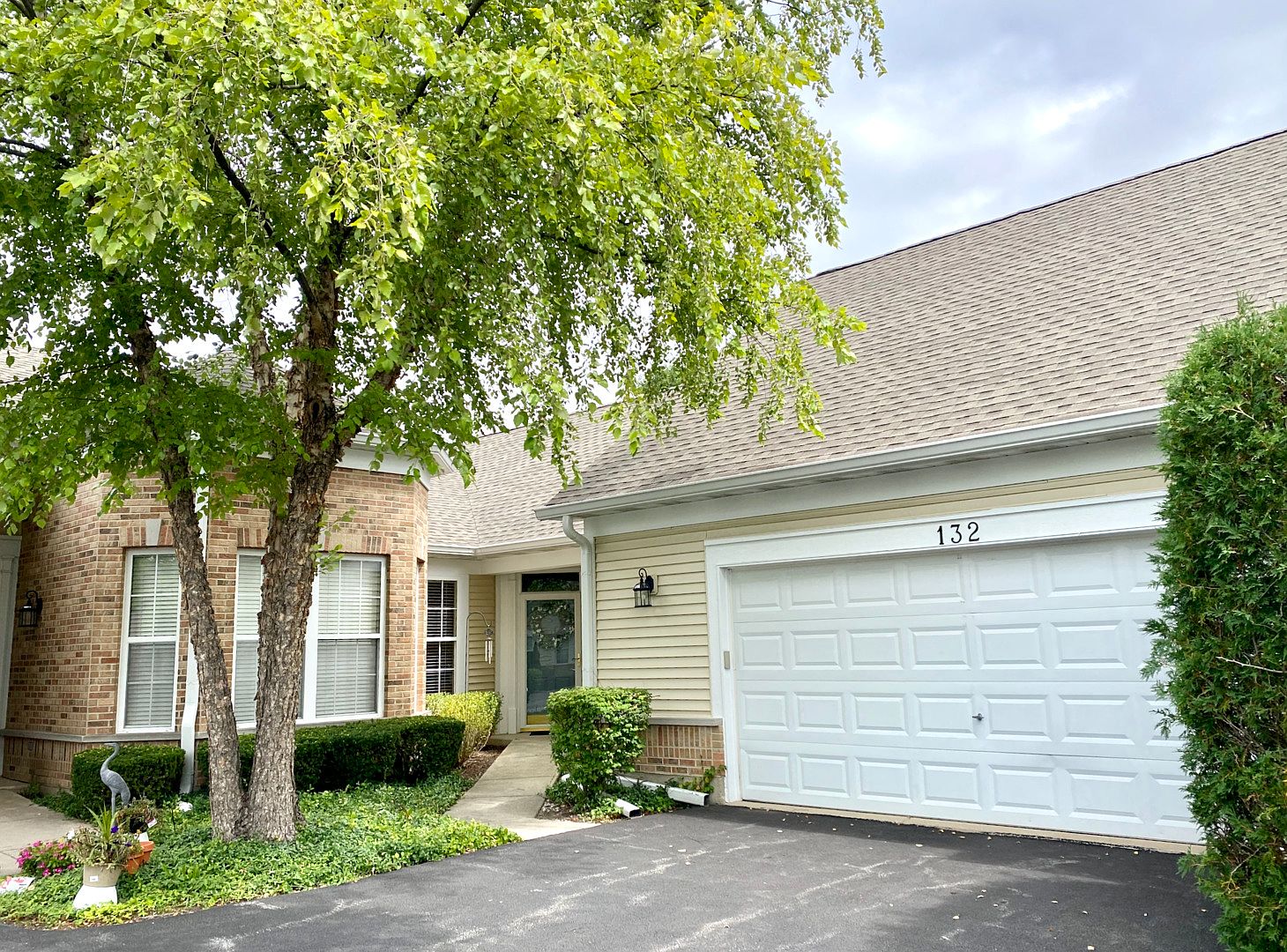 132 Enfield Ln, Grayslake, IL 60030 Zillow