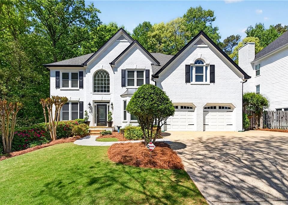 1st image of 4978 Day Lily Way NW