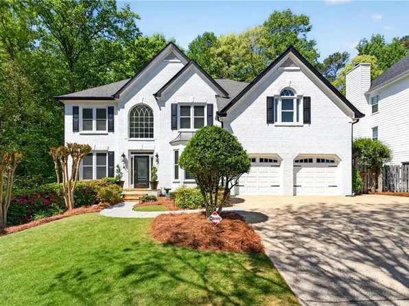 4978 Day Lily Way NW, Acworth, GA 30102