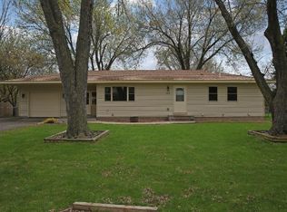 8017 Iris Dr N, Brooklyn Park, MN 55428