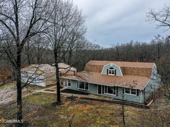 3176 State Road Aa, Holts Summit, MO 65043
