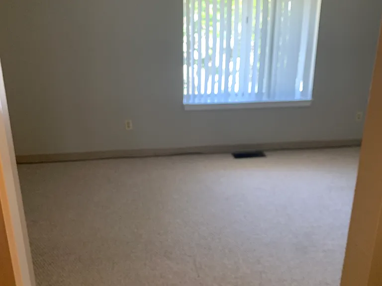 Etna St — Photo 10