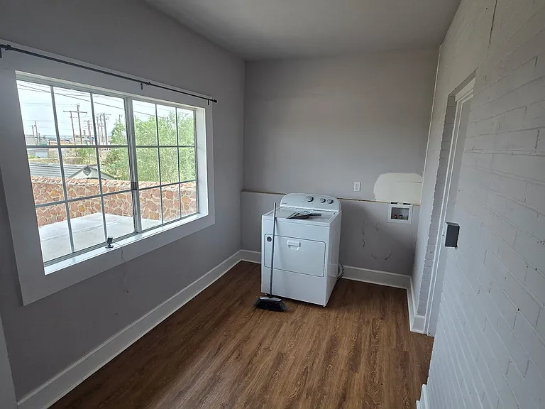 2930 Grant Ave — Photo 13