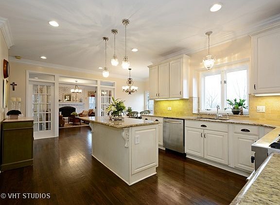 5th image of 28430 Oak Ct