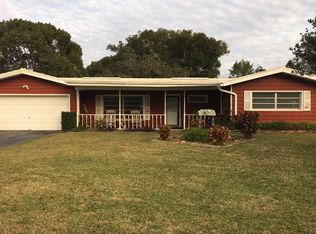 1073 Fay Ave, Largo, FL 33771