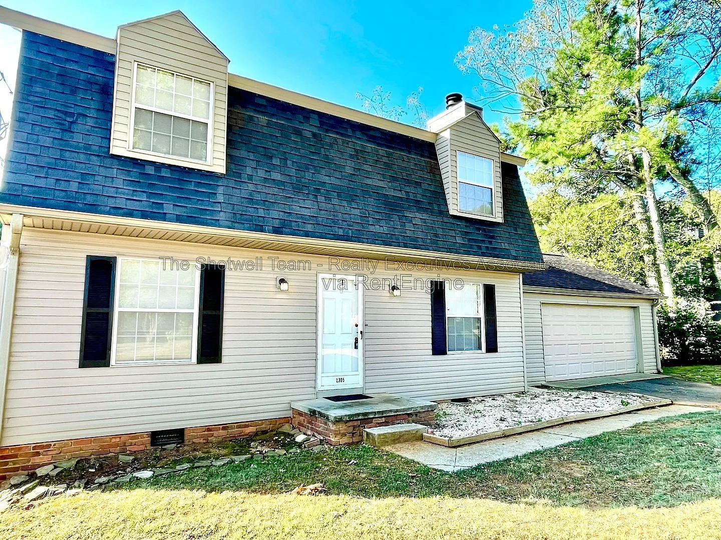 3 bed, 2.5 bath, 1536 sqft, $2,400 — Photo 1