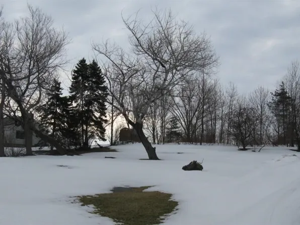 1323 E Grandview Blvd, Erie, PA 16504