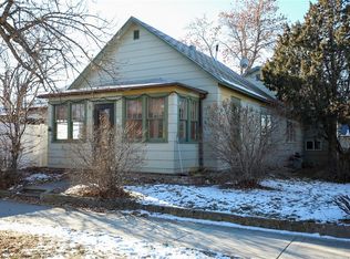 414 S H St, Livingston, MT 59047