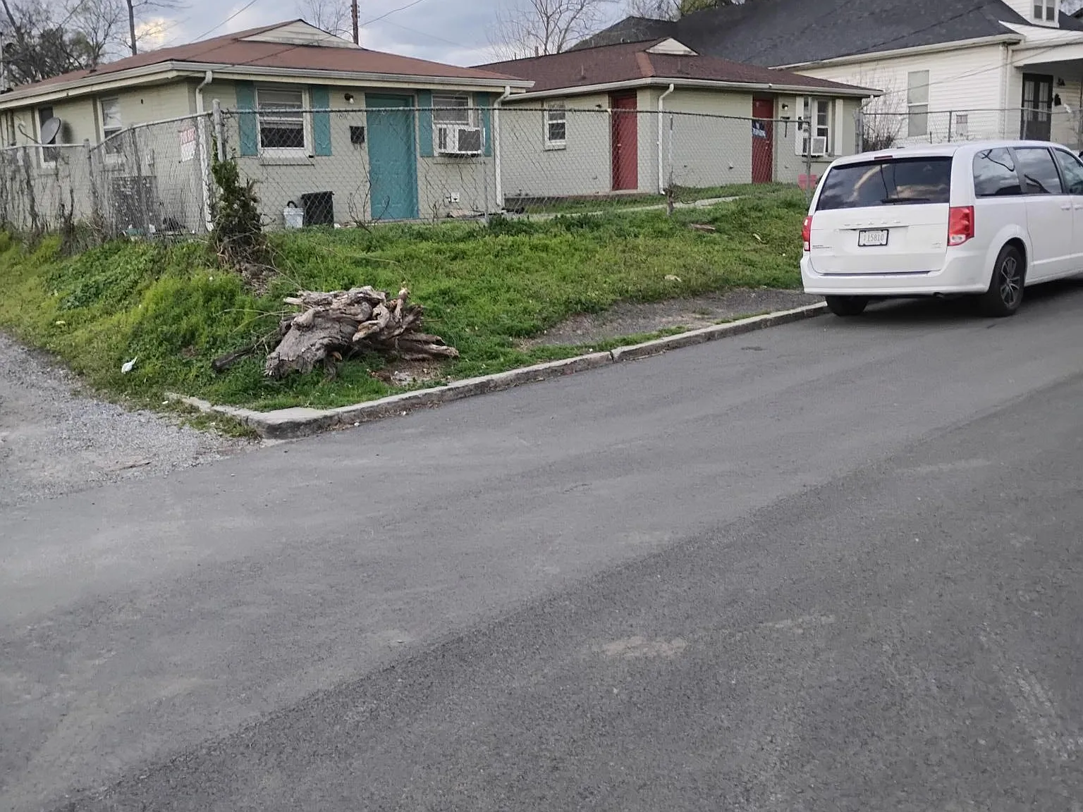 2 bed, 1.0 bath, 600 sqft, $1,400 — Photo 1