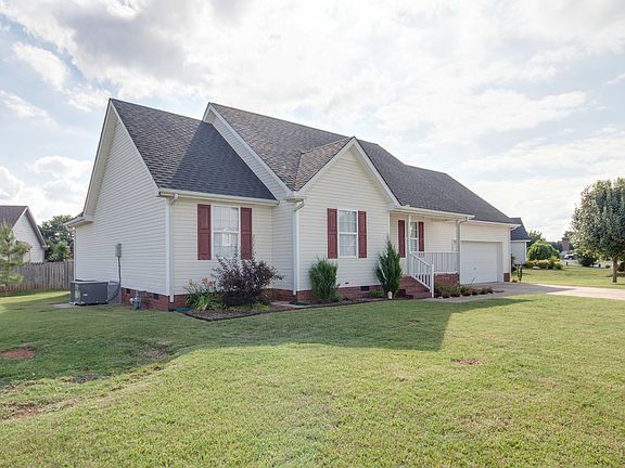 2nd image of 1922 Stoney Meadow Dr