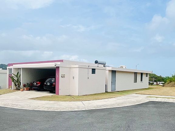 2nd image of 286 Calle Ucar