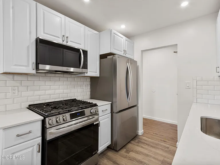 70 Stonehurst Blvd #A — Photo 1