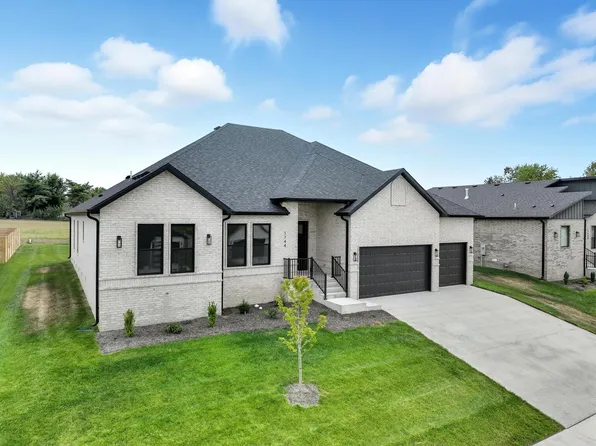 1744 E Cobblestone Drive, Ozark, MO 65721