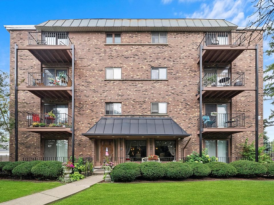 1st image of 2218 N Newland Ave APT 407