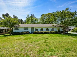 4145 W Oak Ln, Douglasville, GA 30134