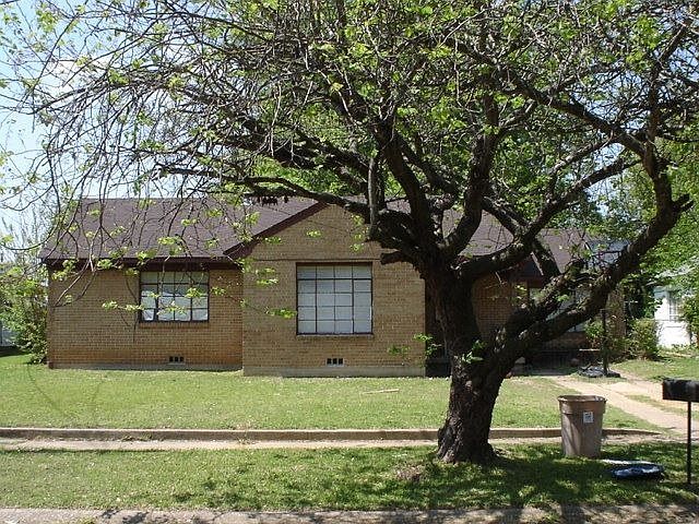 1st image of 2111 S Akin St