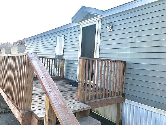 2nd image of 710 Balsam Dr