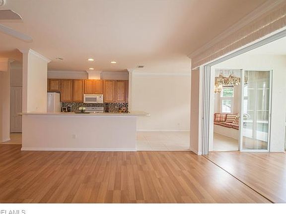 5th image of 14109 Grosse Point Ln
