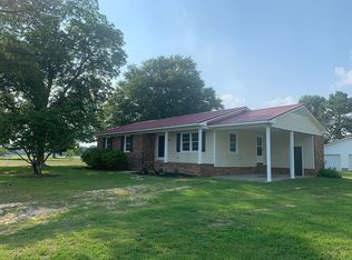 2119 Halltown Rd, Autryville, NC 28318