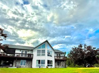 54 Rolling Hill Ln, Montoursville, PA 17754