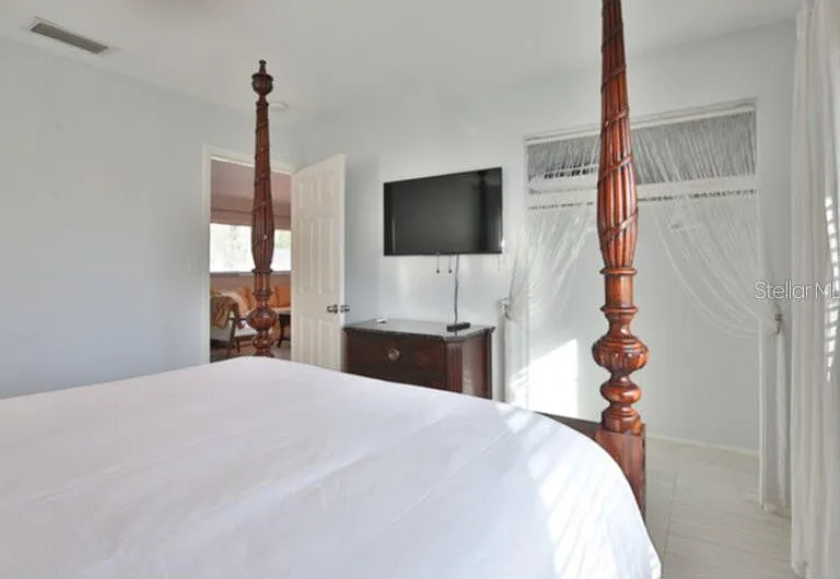 422 Julia Pl #C — Photo 11