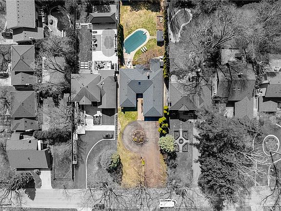 4th image of 258 Shoreacres Rd