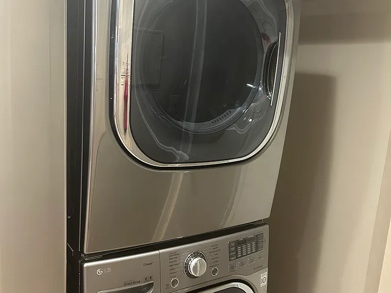 33 Stonehenge Cir #3 — Photo 8