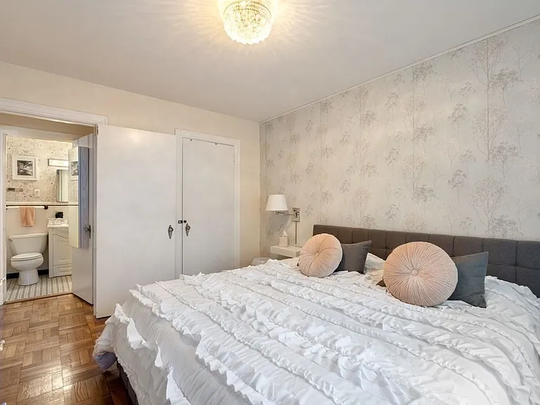 36 Highland Ave #8 — Photo 16