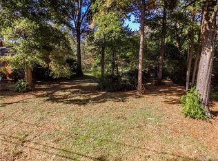 105 N Thompson St, Davidson, NC 28036