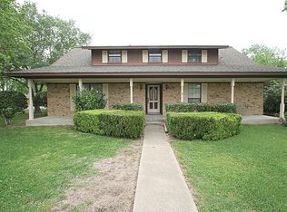 615 Bel Rd, Kemah, TX 77565