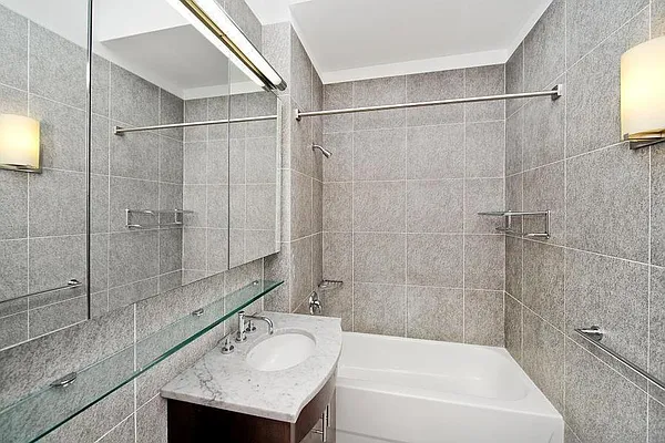 Rented by Compass | media 7