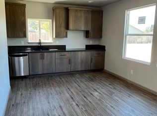 3333 Fresno Ave UNIT B, Denair, CA 95316