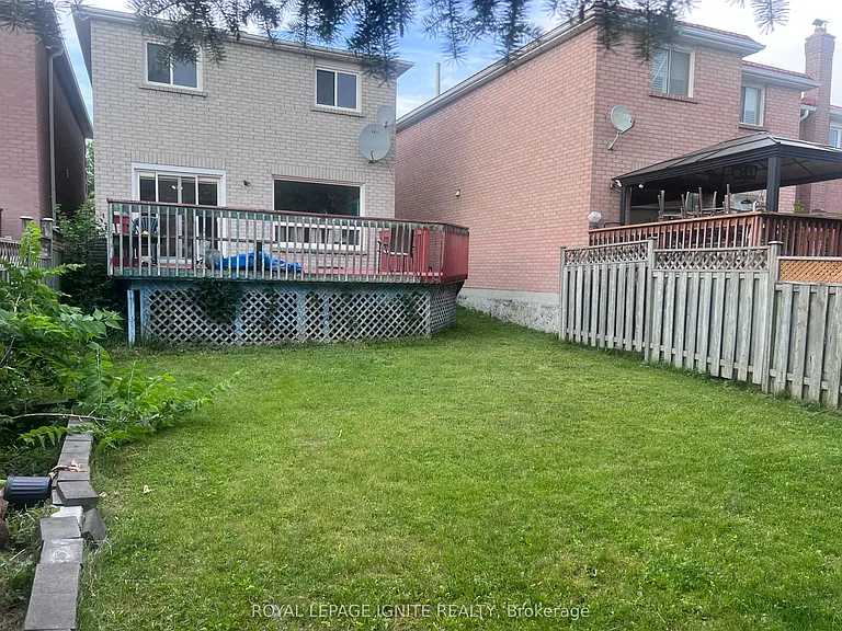 101 Orleans Dr — Photo 34
