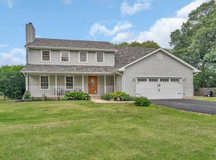 35924 S Gray Rd, Custer Park, IL 60481