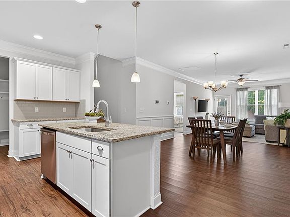 2nd image of 30 Finley Ridge Way