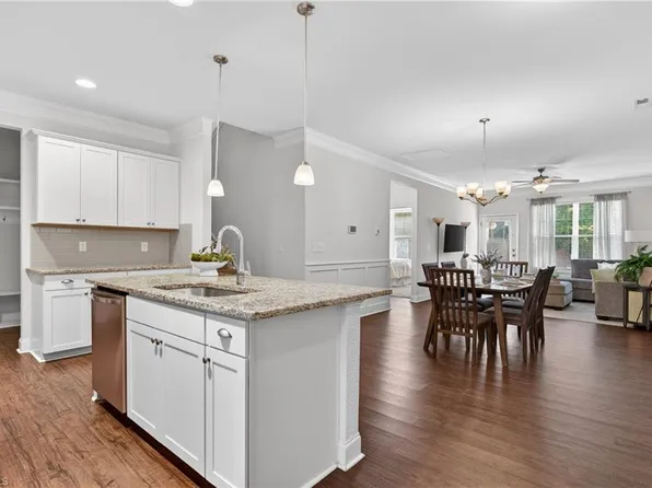 30 Finley Ridge Way, Greensboro, NC 27455