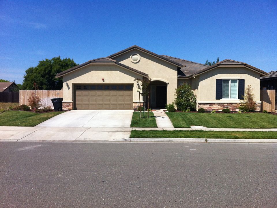 1st image of 436 Shadow Creek Ave