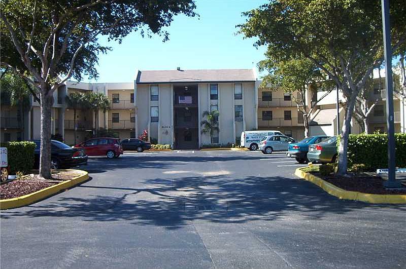 1st image of 6751 N University Dr APT 218