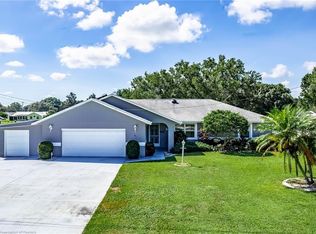 213 Hillcrest Dr, Avon Park, FL 33825