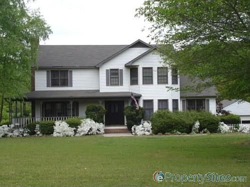 1st image of 113 Knoll Creek Dr